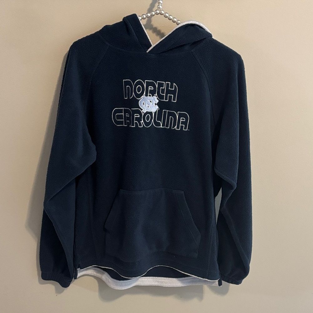 Columbia Fleece hoodie youth size large North Carolina Tar Heels